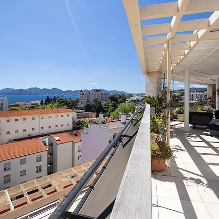 Outstanding Rooftop 4 Bed Sea Views Appartement Cannes