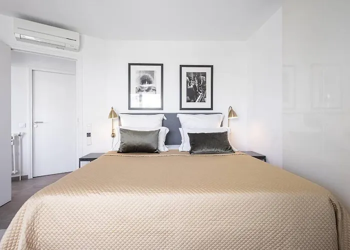 Apartman Outstanding Rooftop 4 Bed Sea Views Cannes