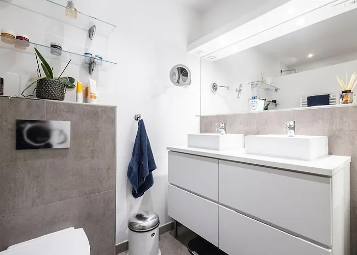 Outstanding Rooftop 4 Bed Sea Views Lägenhet