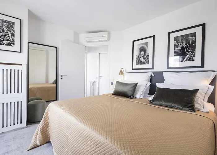 Outstanding Rooftop 4 Bed Sea Views * Cannes