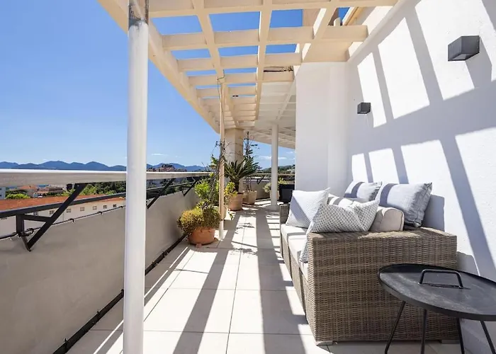 Outstanding Rooftop 4 Bed Sea Views * Cannes